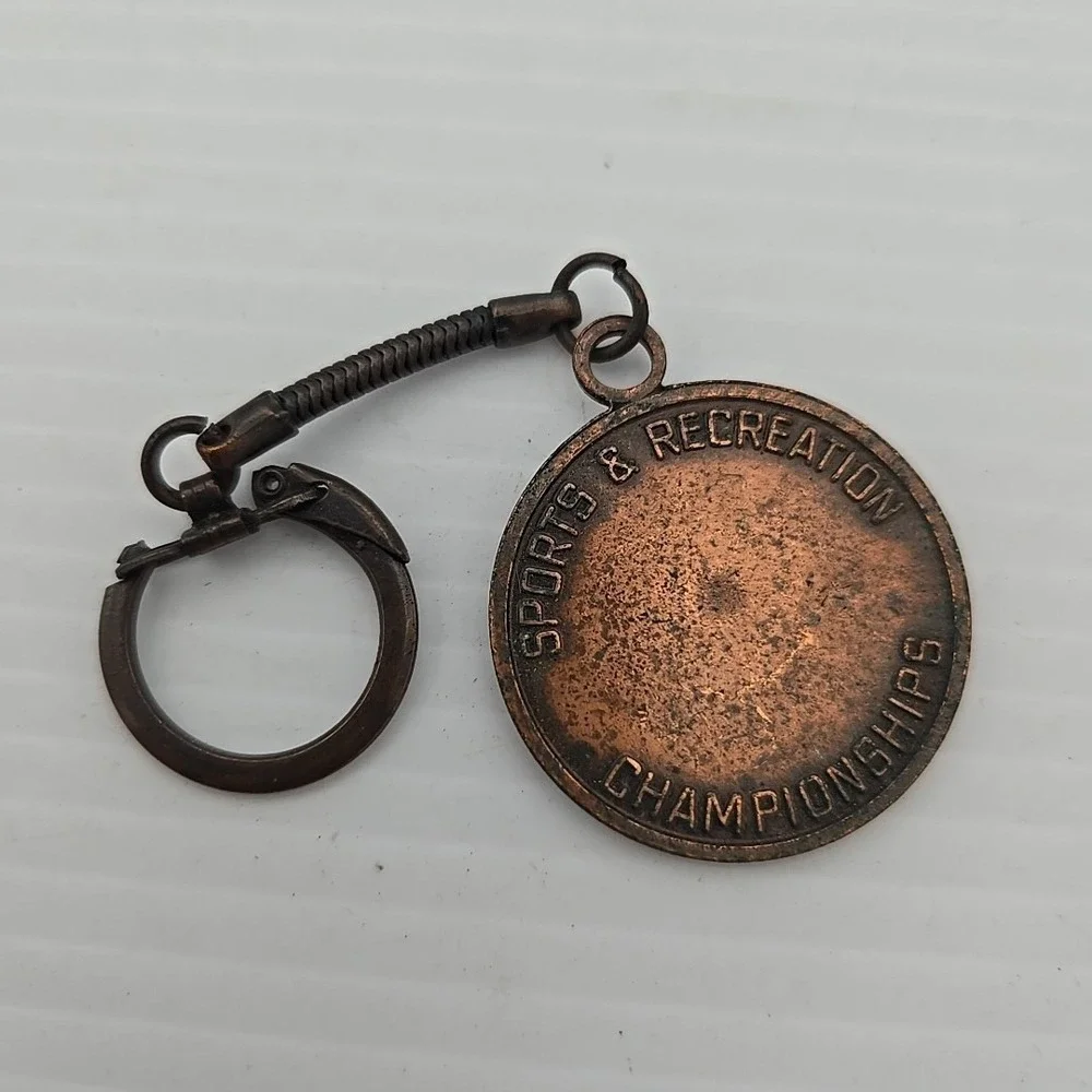 Military‎ Airlift Comand Keychain Vintage